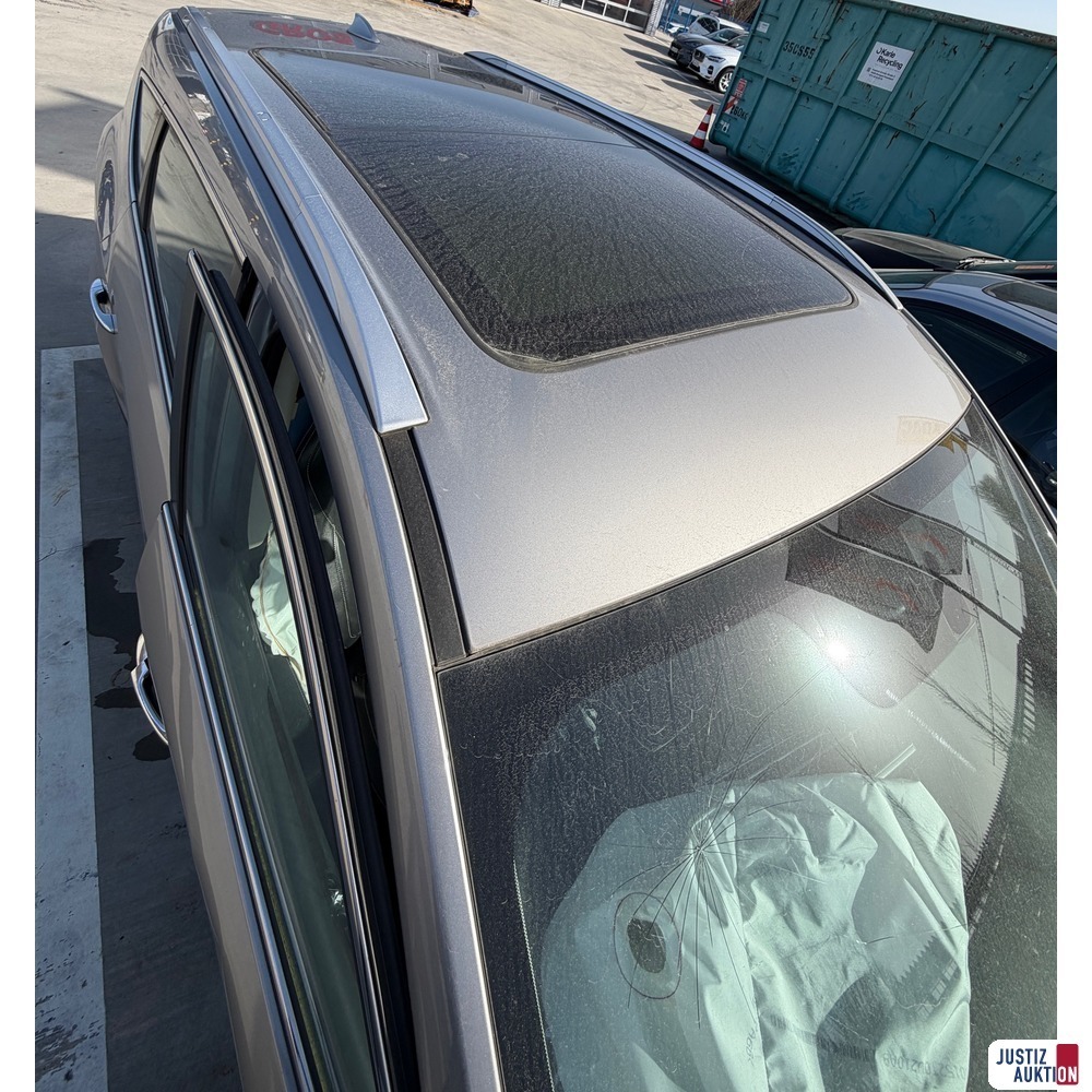 Glasdach des Fahrzeugs