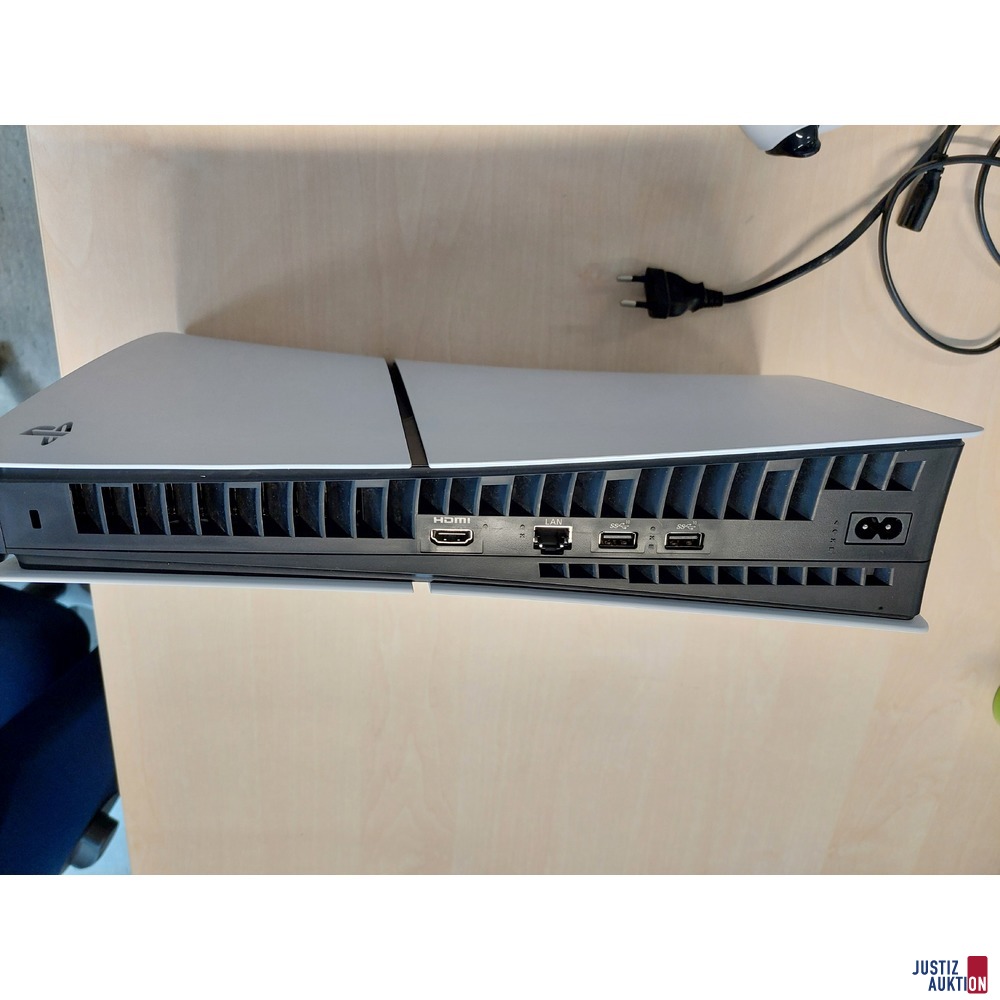 Playstation 5 der Marke Sony - Model CFI-2116