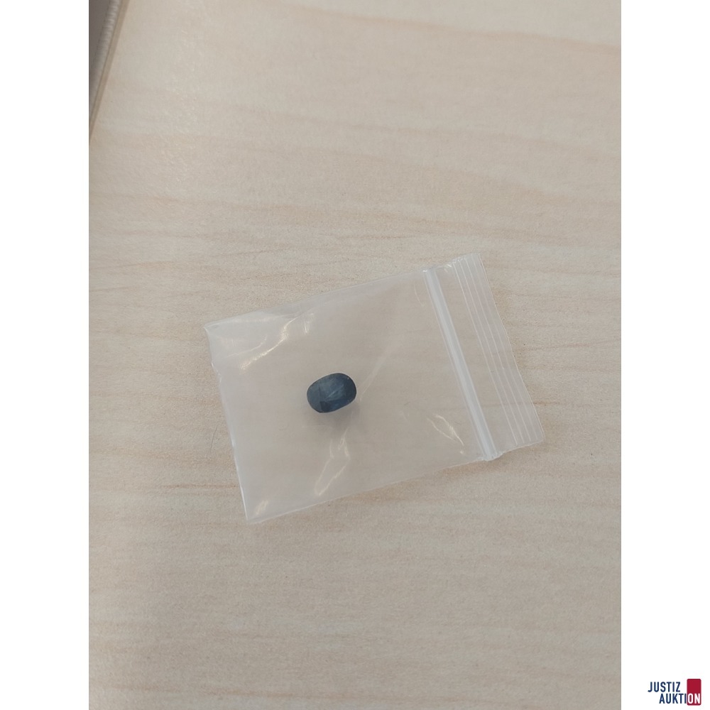 Blauer Saphir 1&comma;39 ct mit Zertifikat