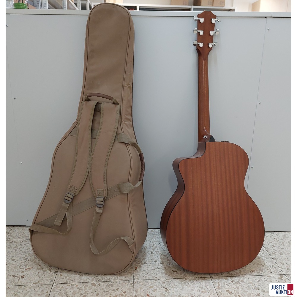 Akustikgitarre der Marke Taylor Guitars