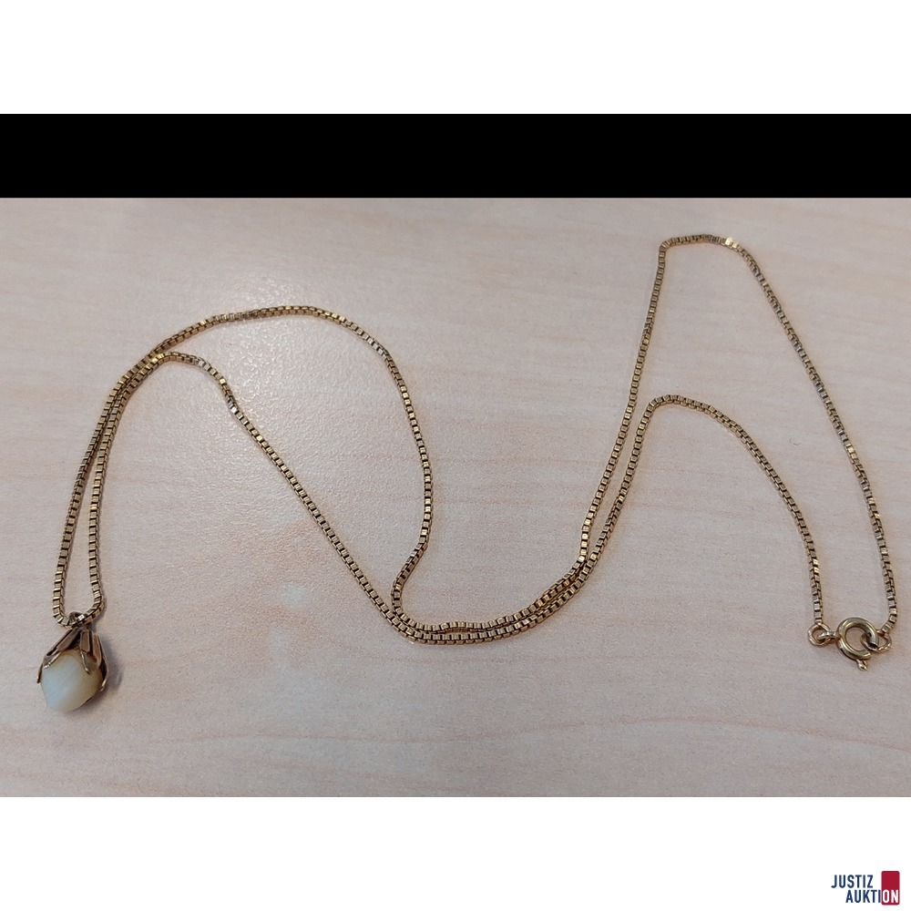 Konvolut aus 2 Ringen und einer&nbsp;Kette