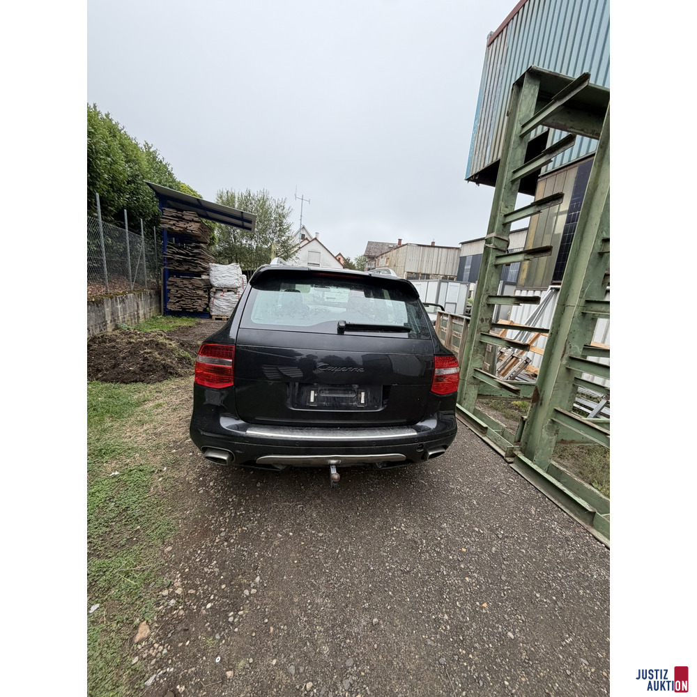 Porsche Cayenne (Typ 9PA1) – foto 5 – kavel bij Justiz-Auktion, Baden-Baden
