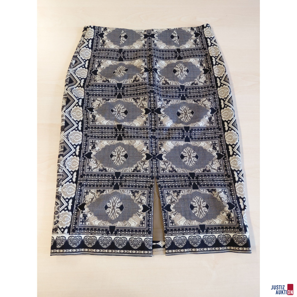 Etro Rock&comma; Gr&ouml;&szlig;e 38&comma; schmal&comma; Bleistiftrock&comma; Farbe Beige&sol;Braun&sol;Schwarz&comma; im Vorderteil Flecken