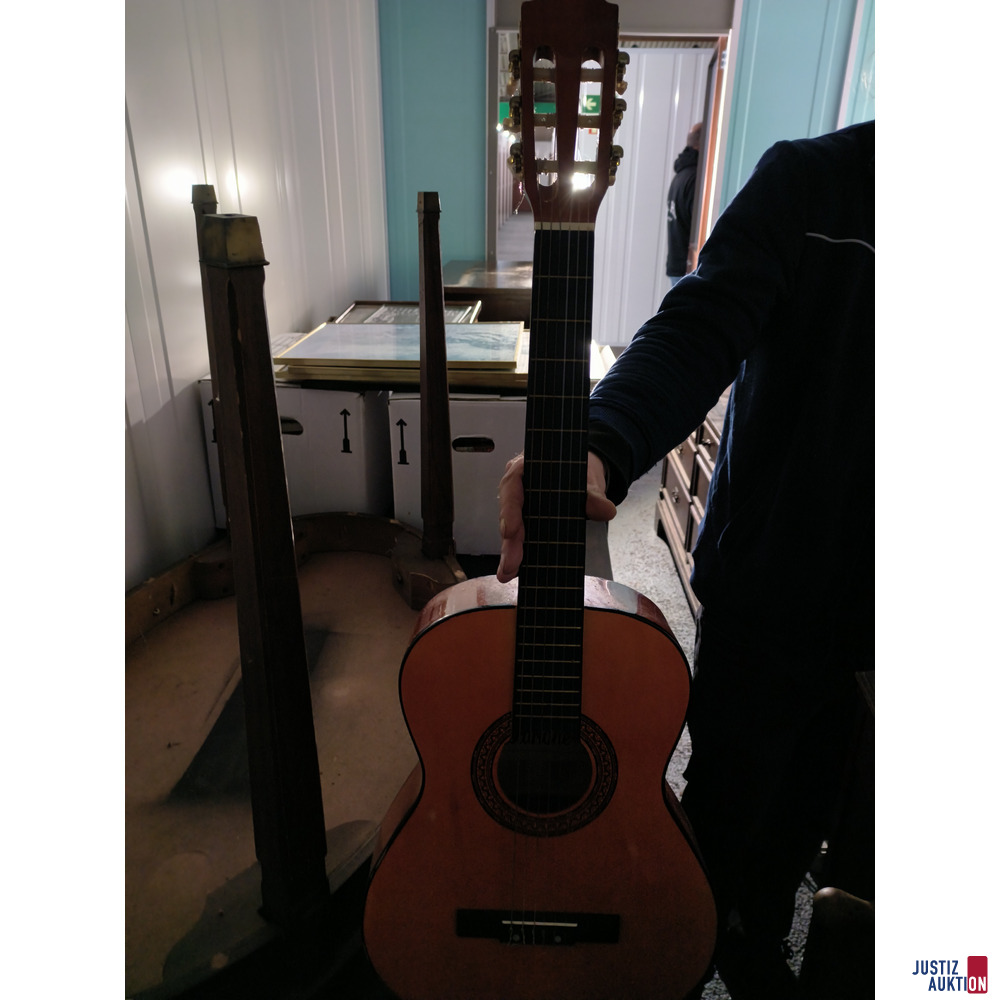 Startone Gitarre