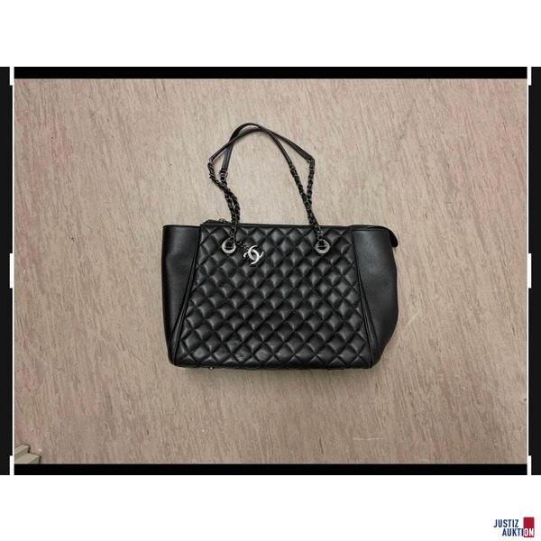 Shopping Bag Marke Chanel schwarz – kavel bij Justiz-Auktion, Itzehoe