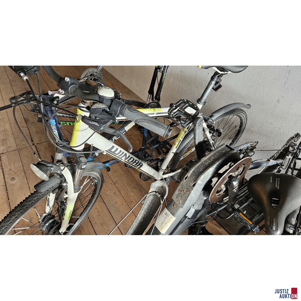 Konvolut an Fahrrad