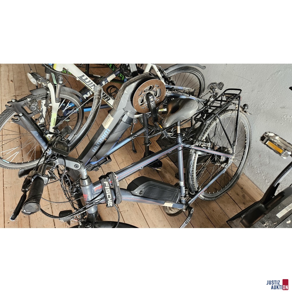 Konvolut an Fahrrad