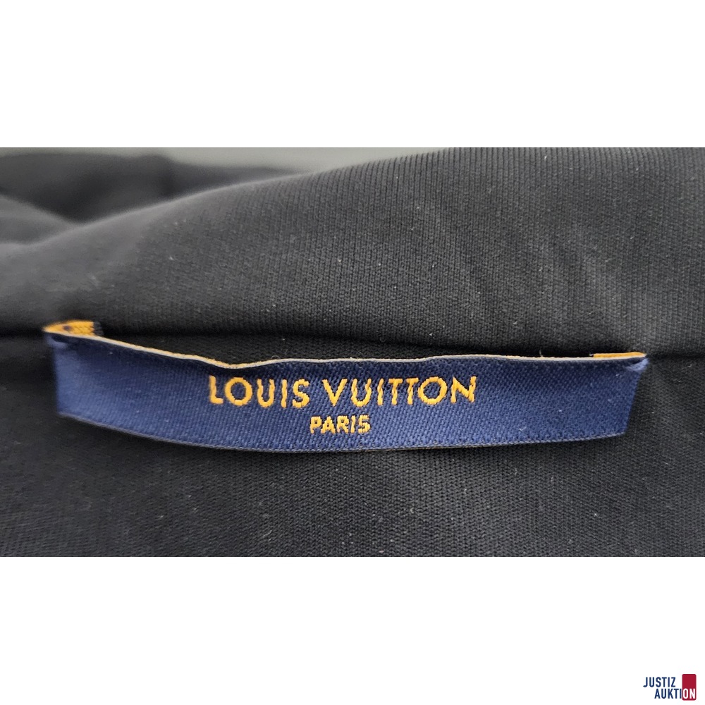 Label1