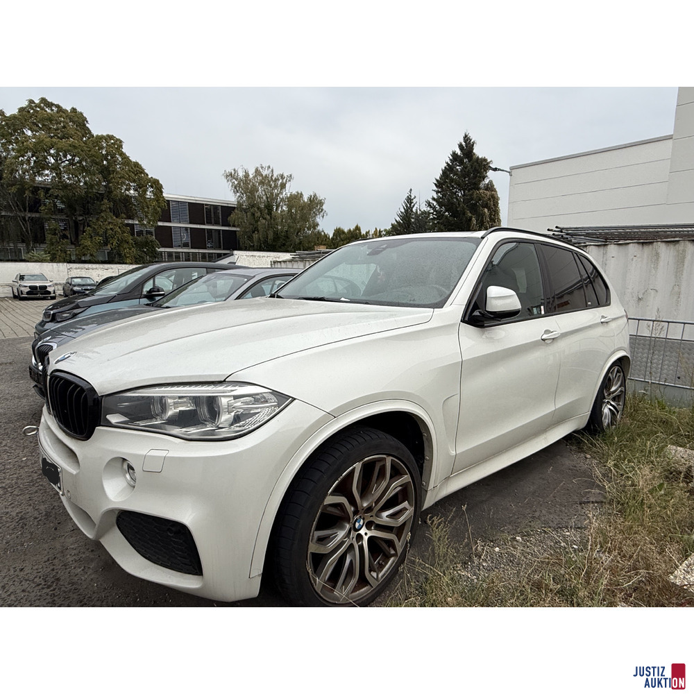 BMW X5 xDrive30d Sport.-Aut. (F15/X5) – foto 3 – kavel bij Justiz-Auktion, Berlin