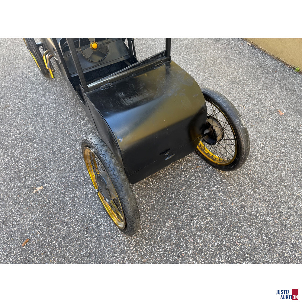 Hausbar im Oldtimer-Design – foto 4 – kavel bij Justiz-Auktion
