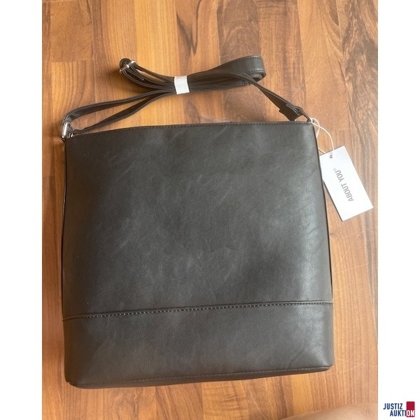Handtasche