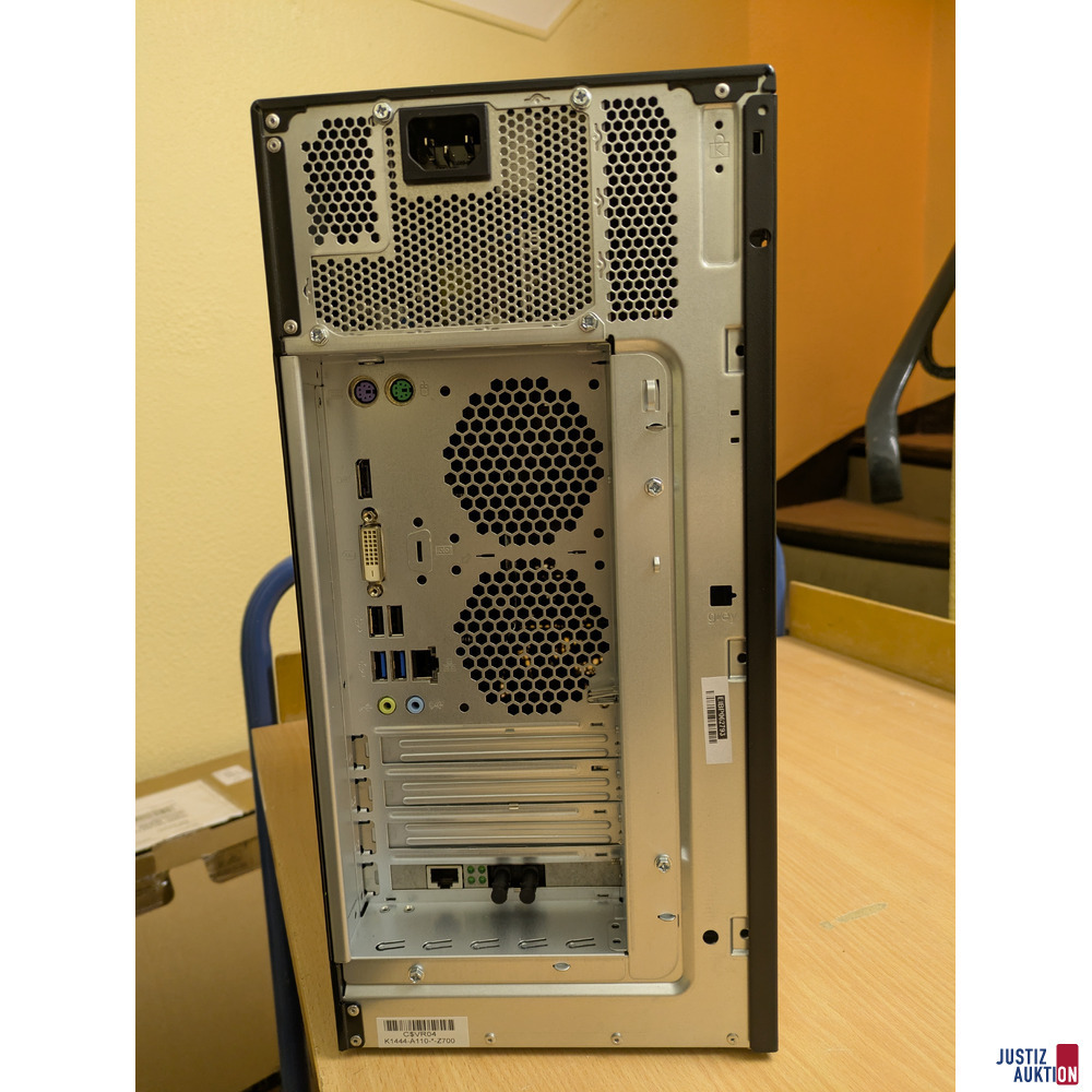 Rechner hinten