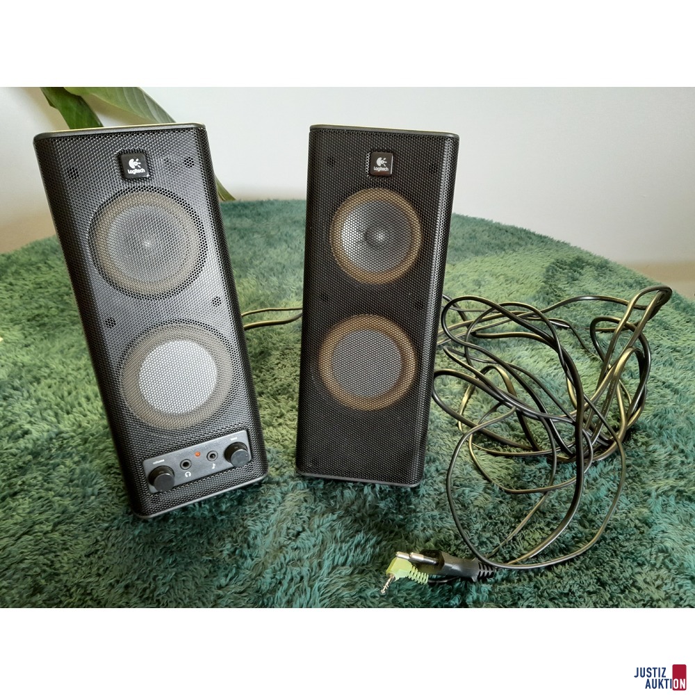Lautsprecher Logitech von vorne