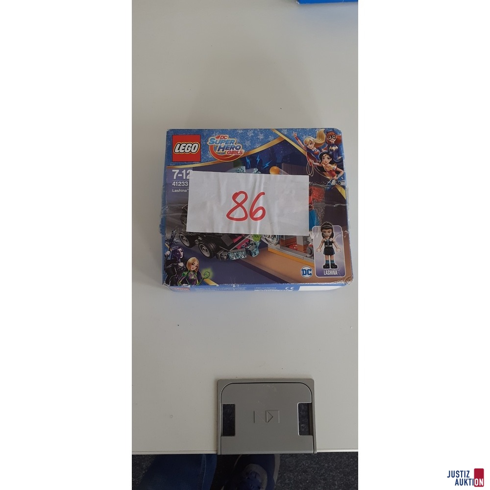 41233