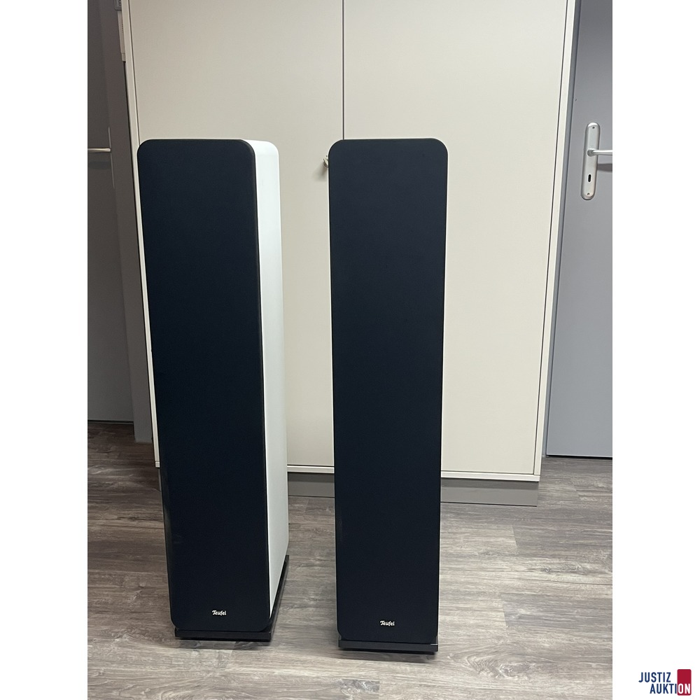 TEUFEL Ultima 40 Mk2 - front