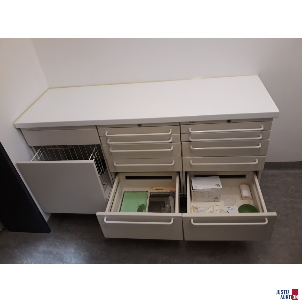 Schrank