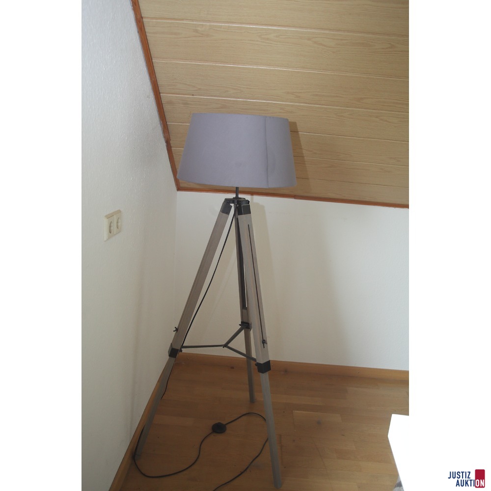 Stehlampe