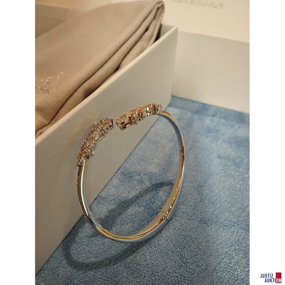 Detailansicht&comma; bunte Steine