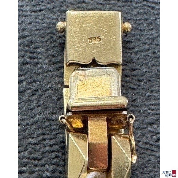 Verschluß mit Punzierung