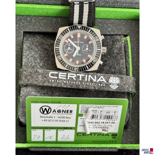 Uhr mit Garantiekarte