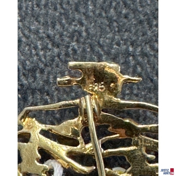 Detailansicht Verschluss u. Punzierung