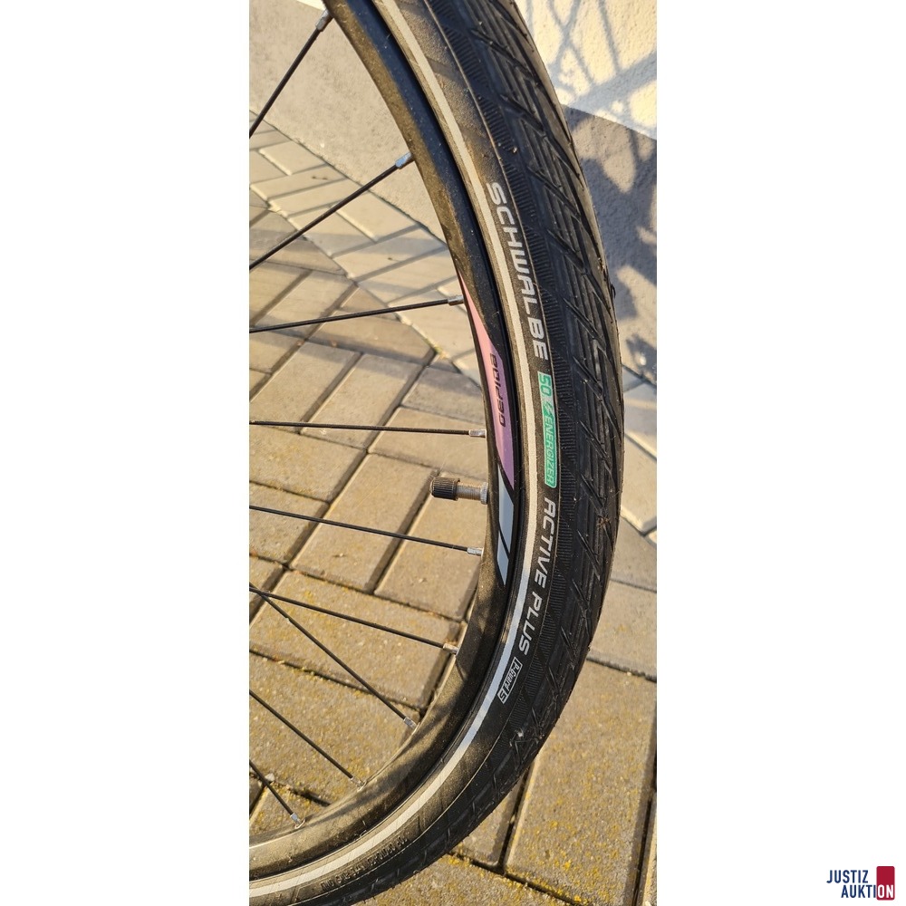 Reifen Detailansicht