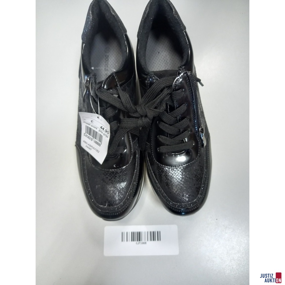 Schuhe