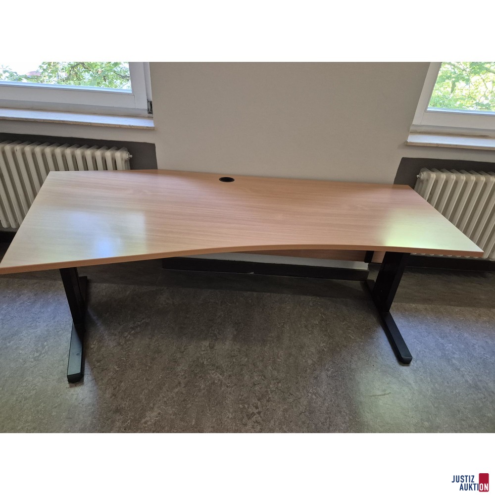 Schreibtisch