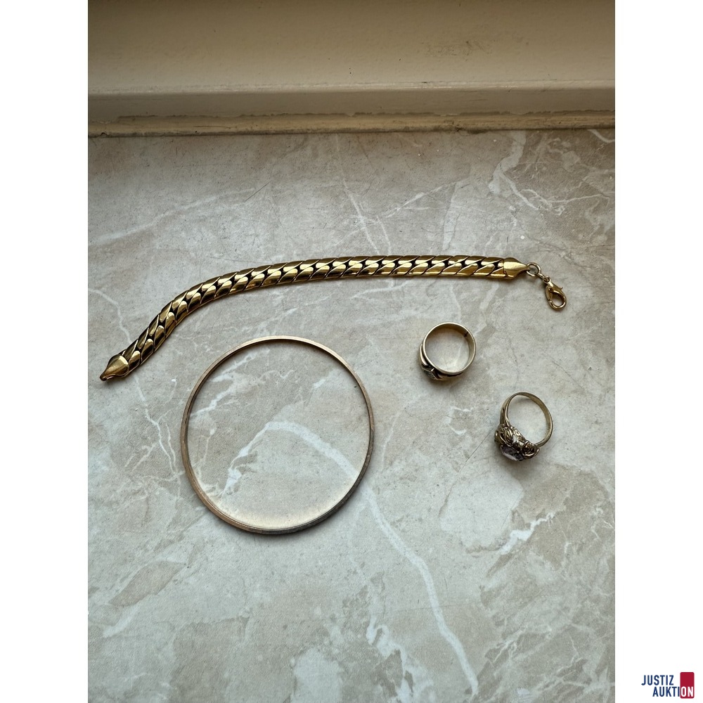 Bild 1 Gesamtschau der Schmuckst&uuml;cke