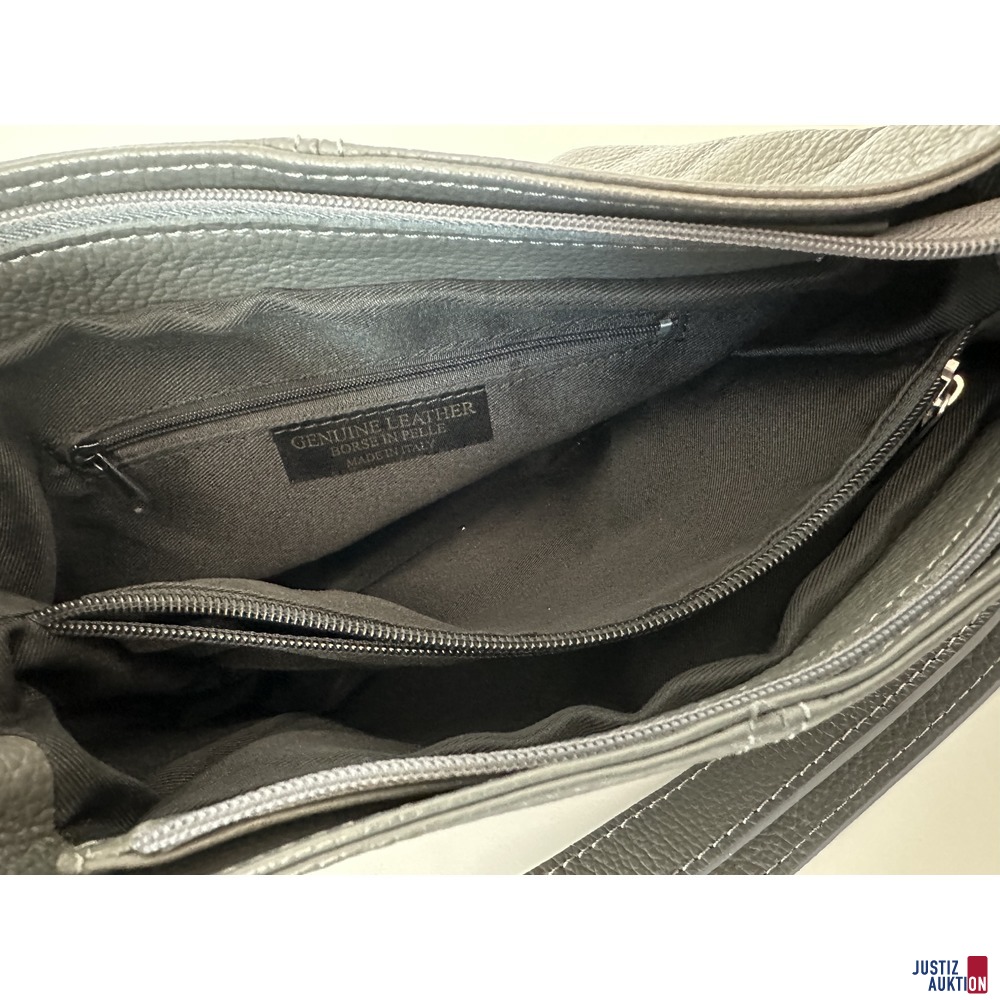 Handtasche