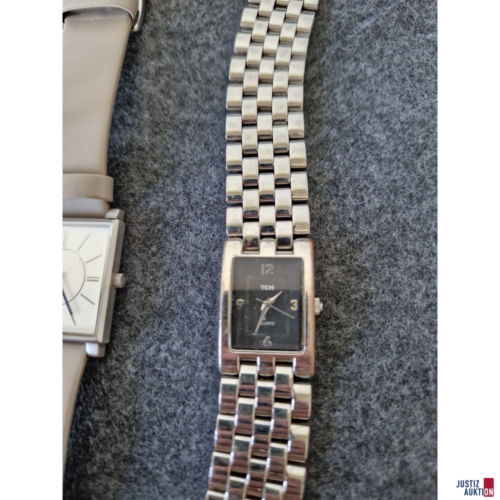 Uhr 1