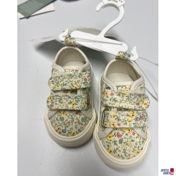 Schuhe