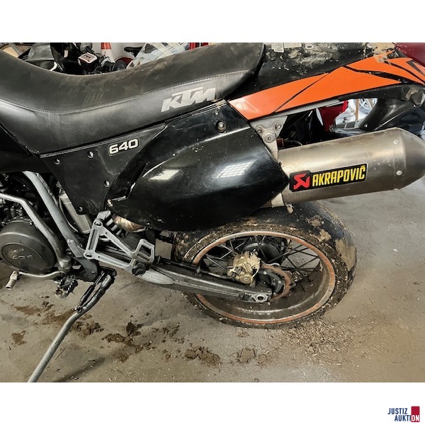 KTM 640