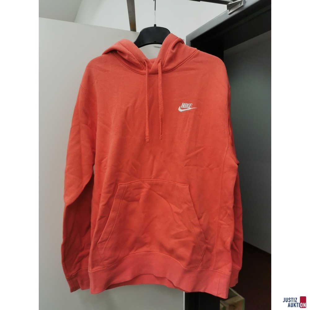 Nike1