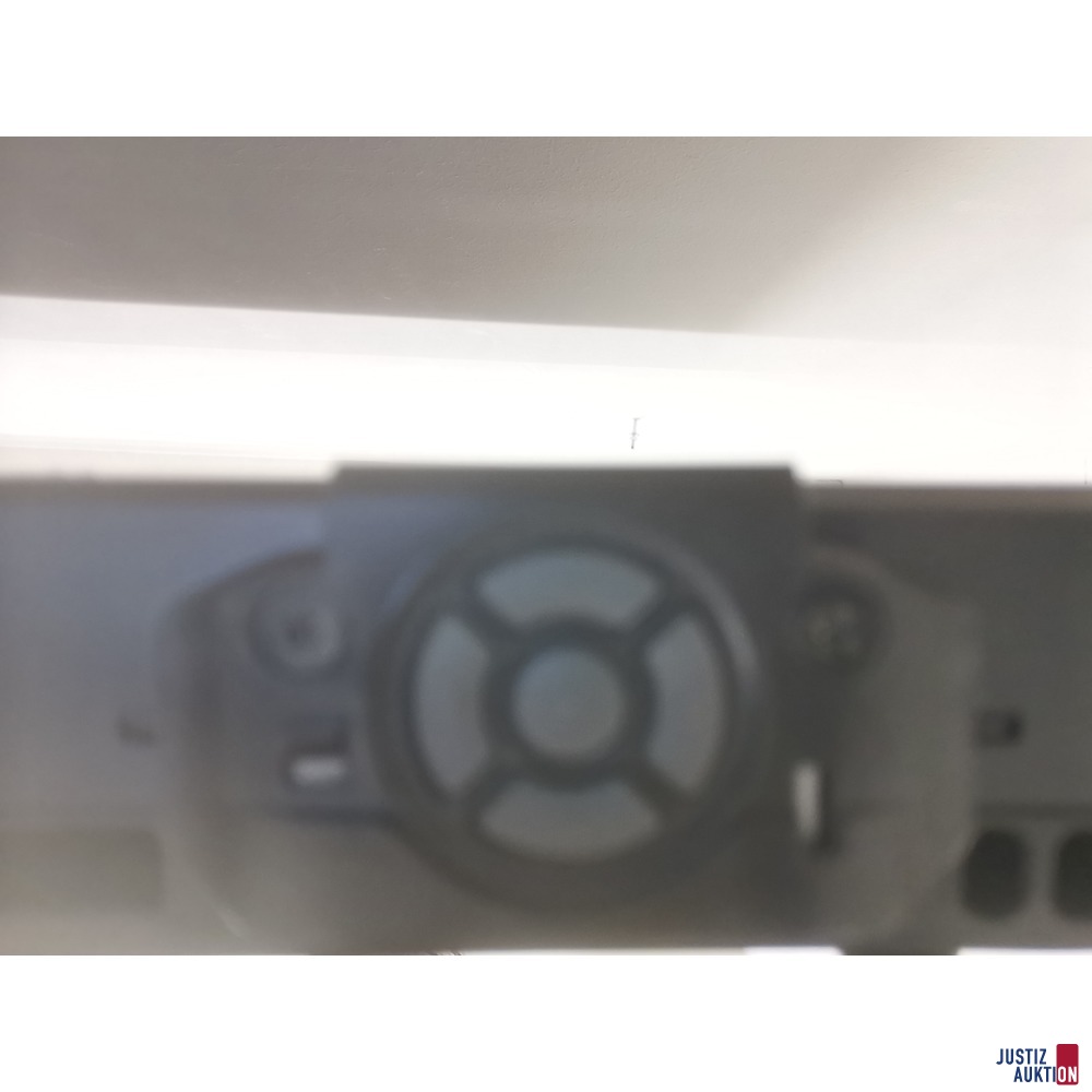 Bedienelement unter TV