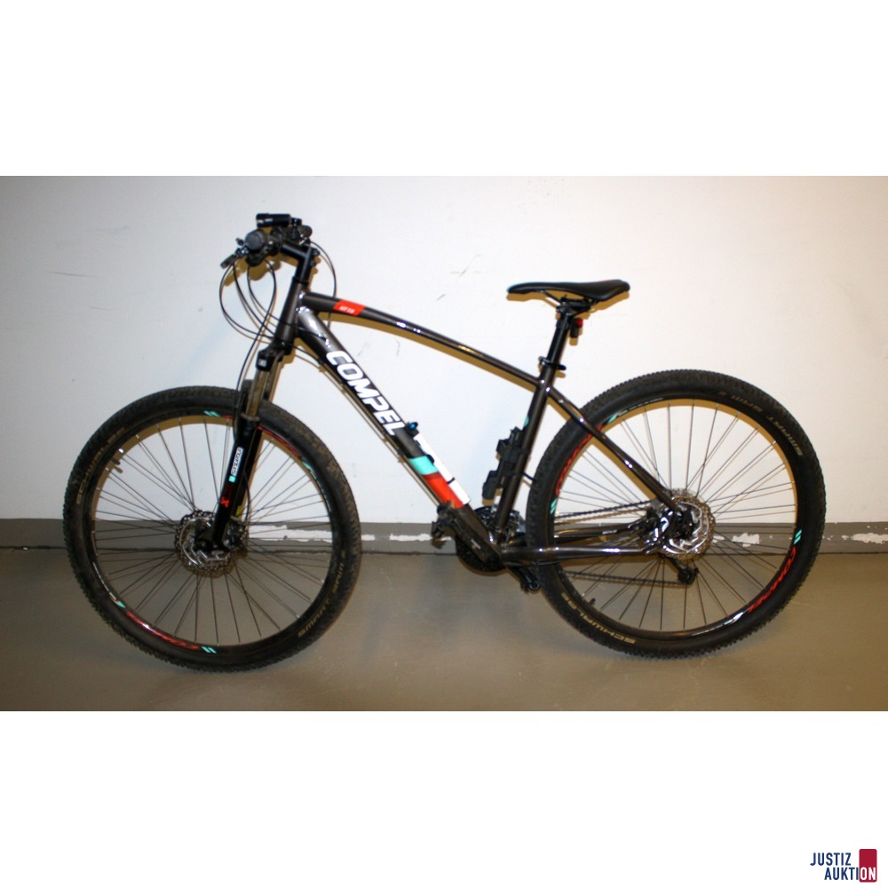 MTB der Marke Compel