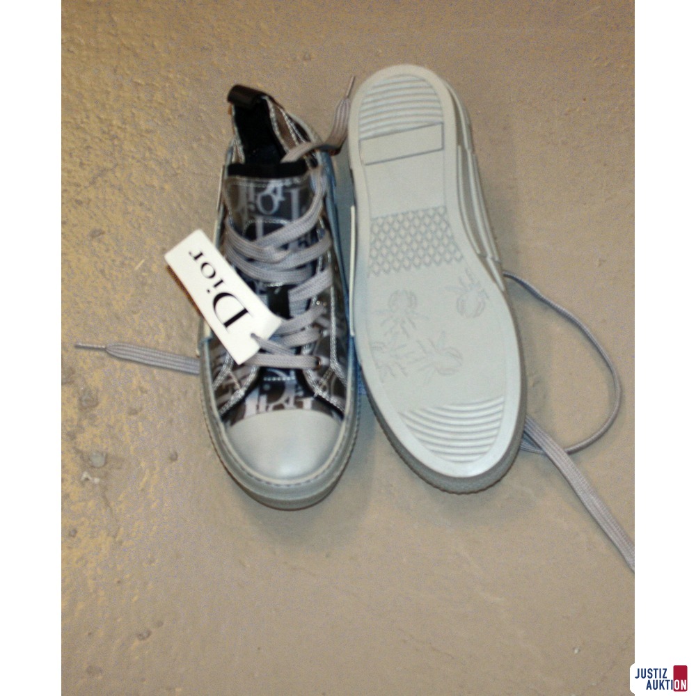 Schuhe von Christian Dior