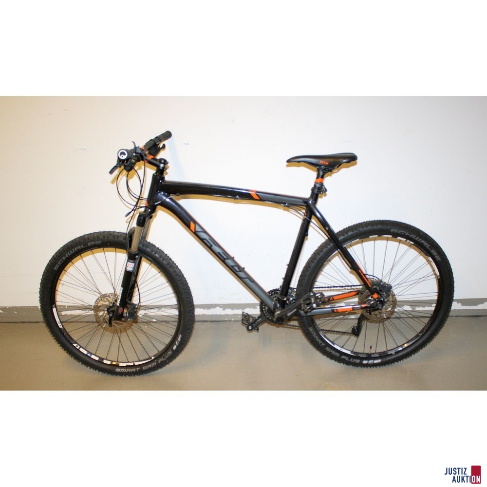 MTB der Marke Felt