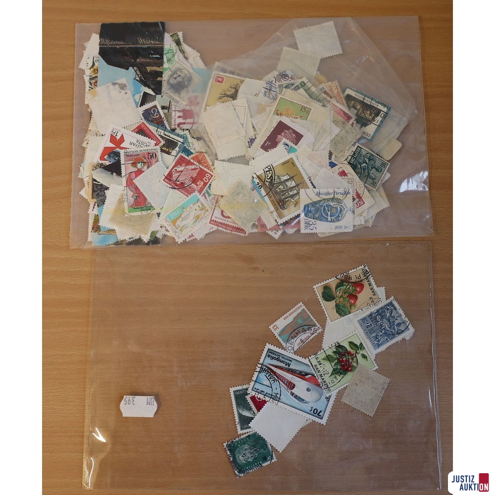 Beutel mit Briefmarken