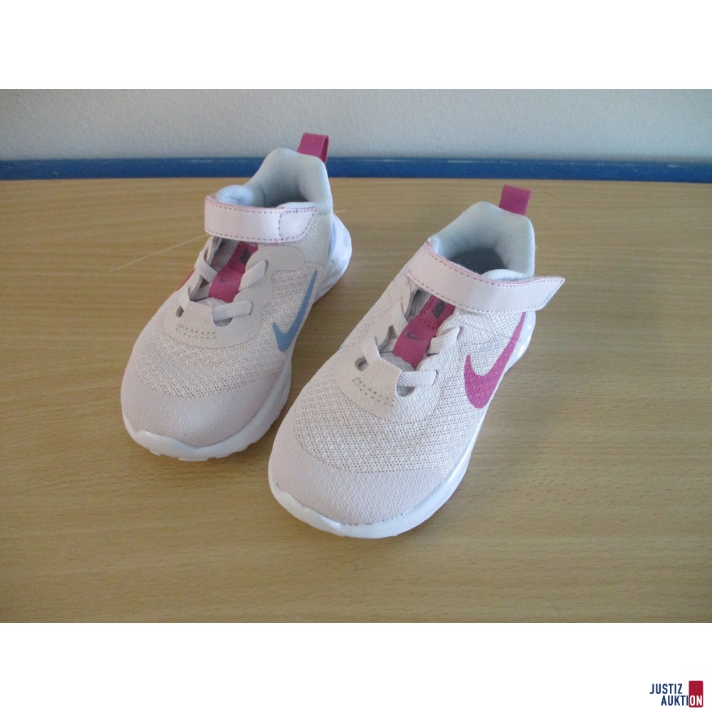 Schuhe Nike Running Größe 23,5