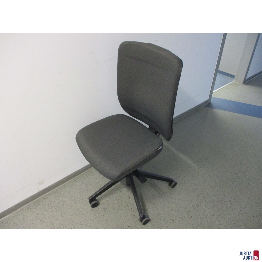 Bürodrehstuhl (Marke: Dauphin)