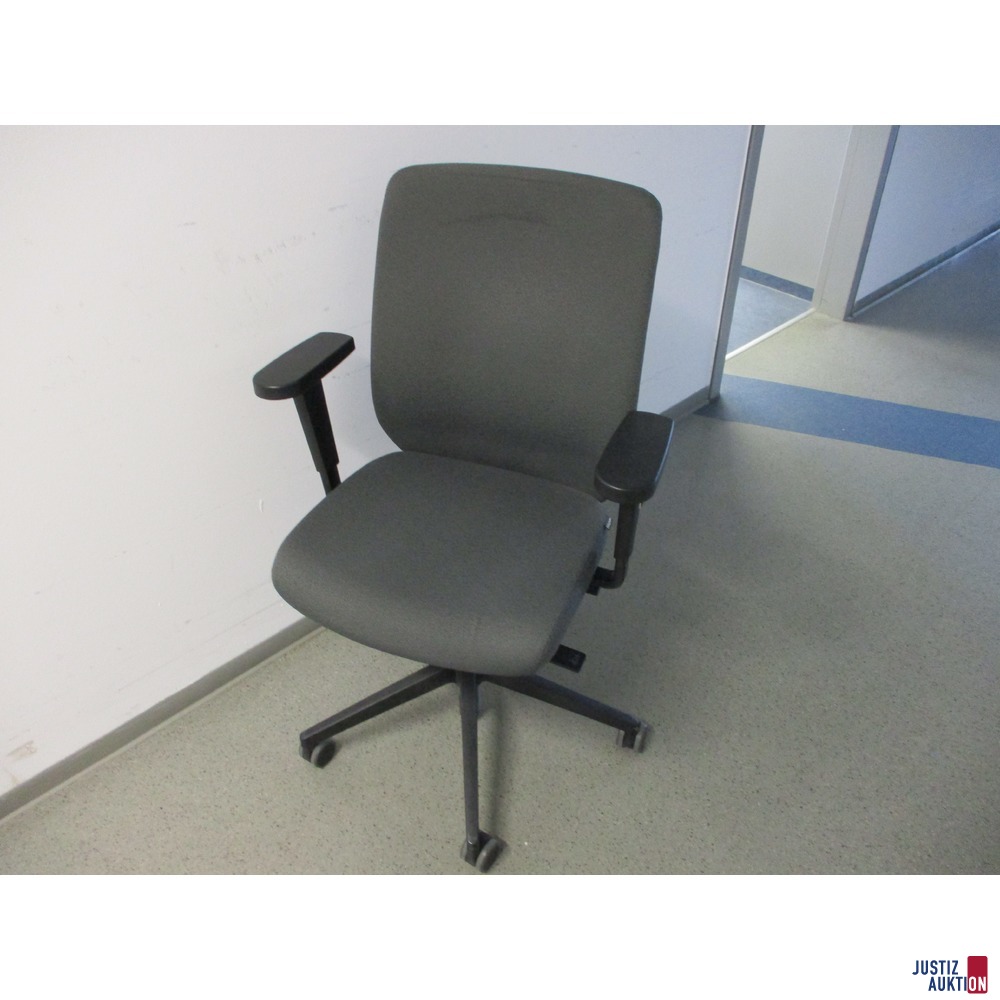 Bürodrehstuhl (Marke: Dauphin)
