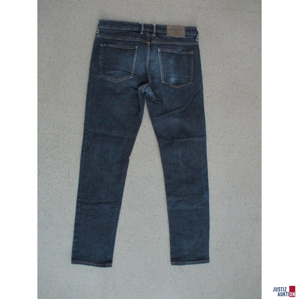Hose C&amp;A The Slim Größe 36/34 (Rückansicht)