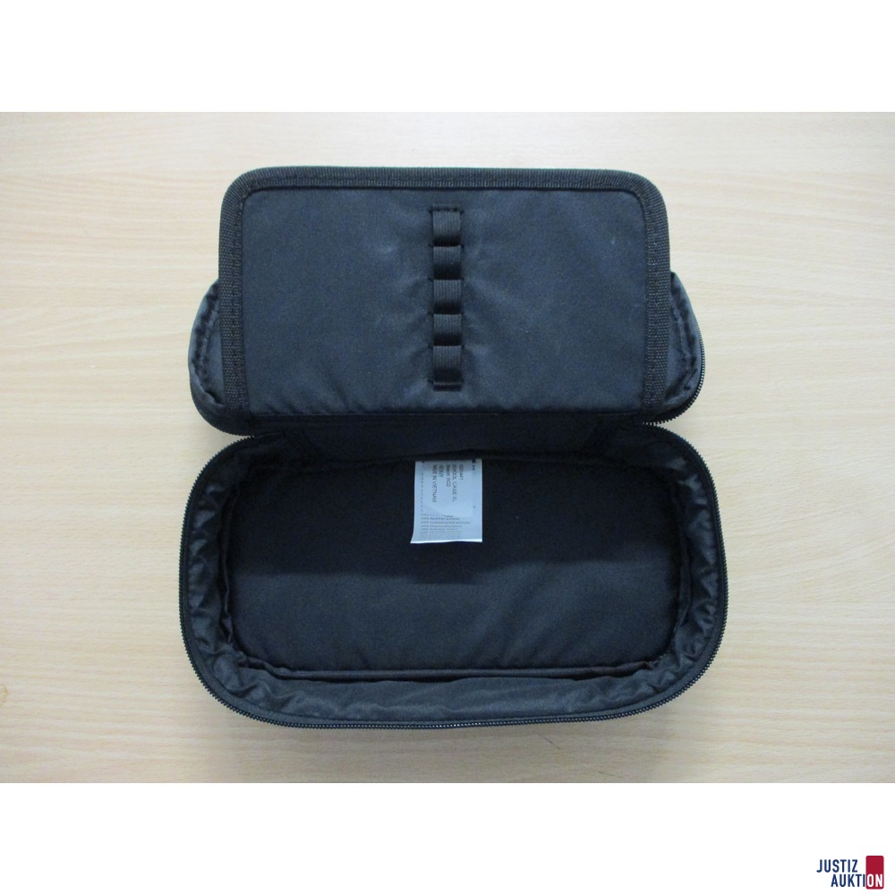 Federmäppchen/School Case Dakine (Innenansicht)