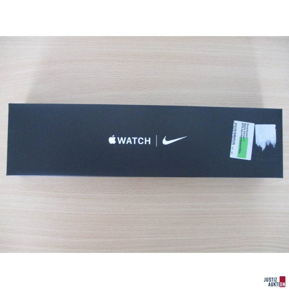 1 Apple-Watch Series 7 Nike originalverpackt Vorderansicht