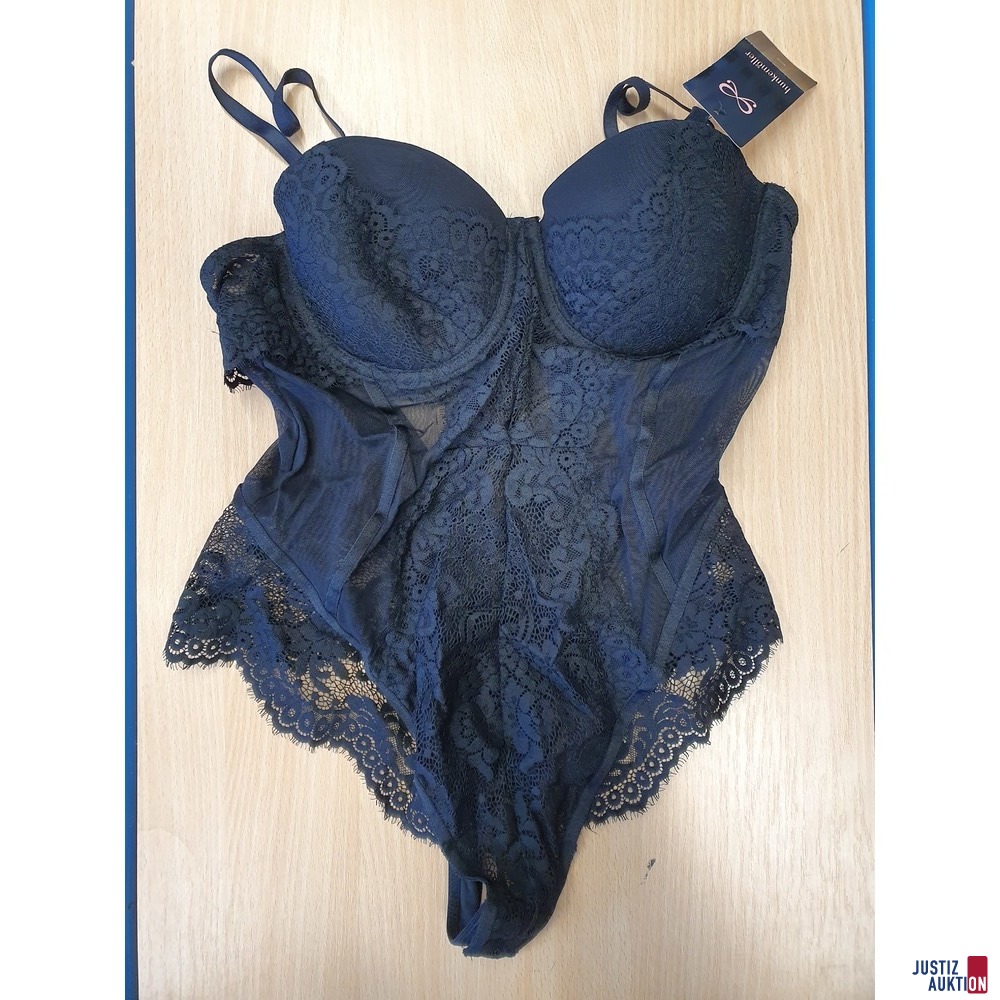 1 Body schwarz Gr. 80 B
