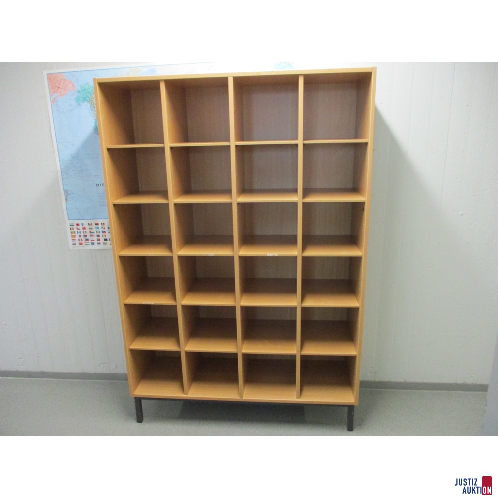 Regal &lpar;mit Einlegeb&ouml;den&rpar;