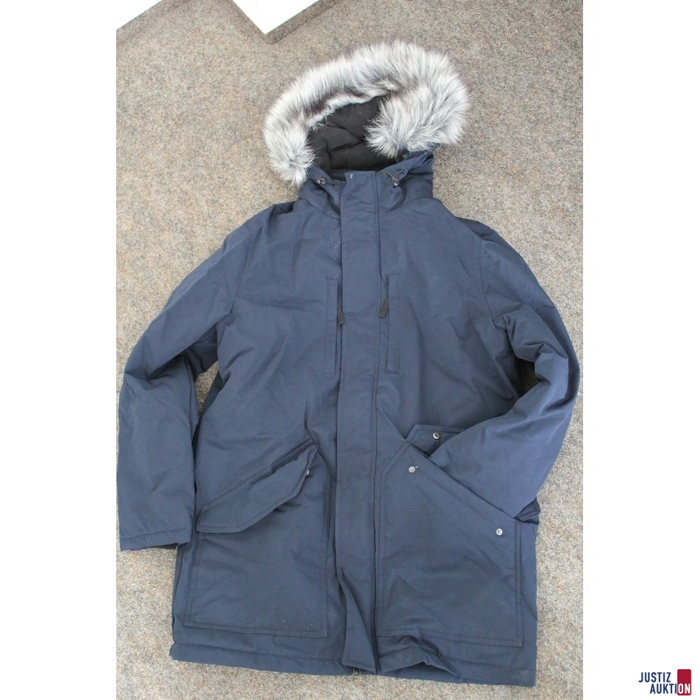 Jacke blau mit Fell