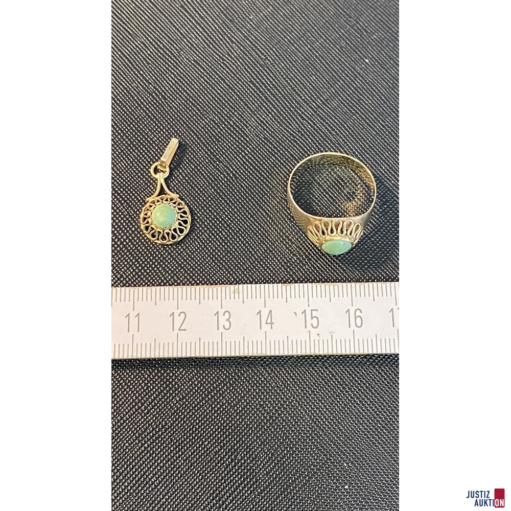 Ring und Anhänger