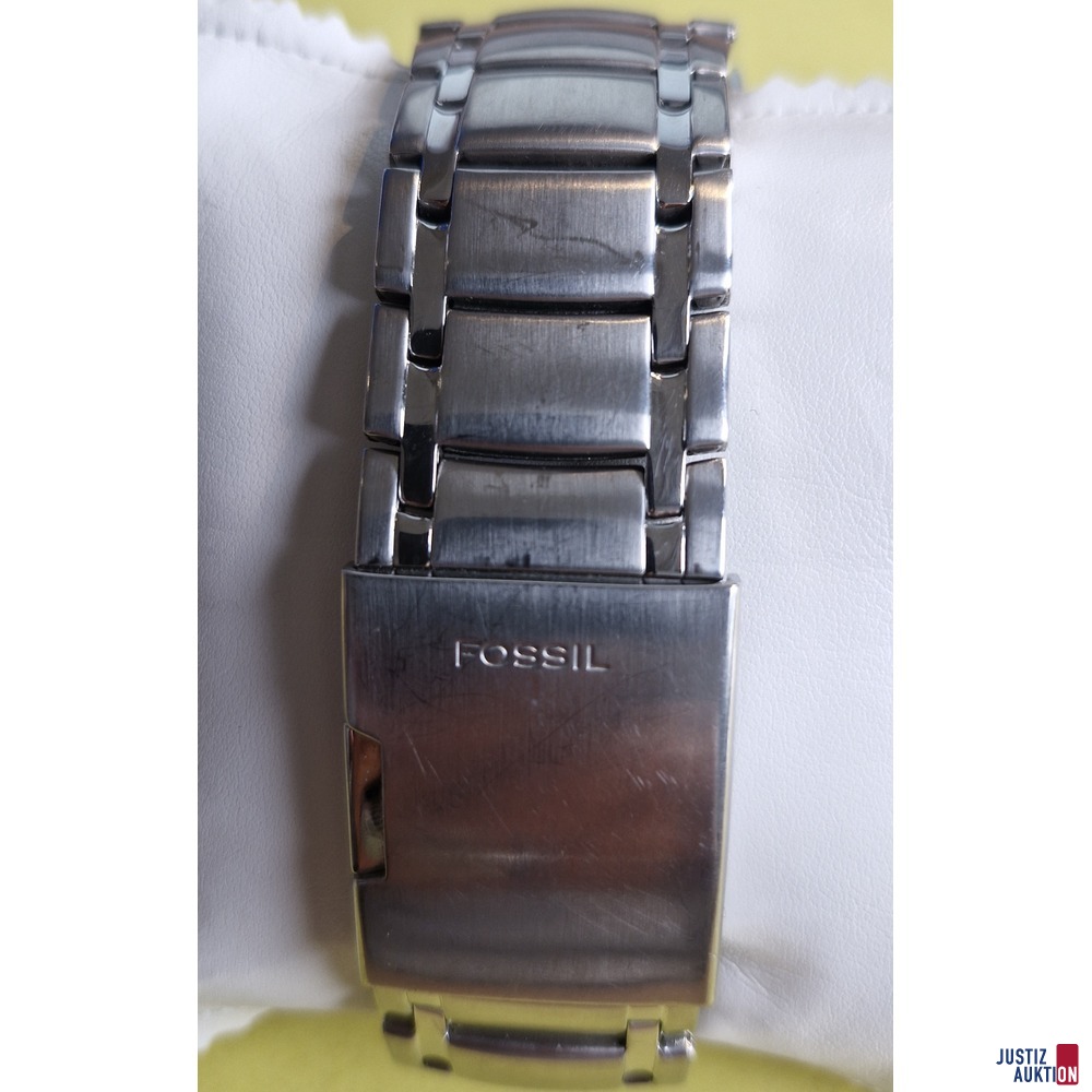 Rückseite Uhr Fossil